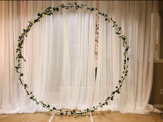 Round White Metal Backdrop
